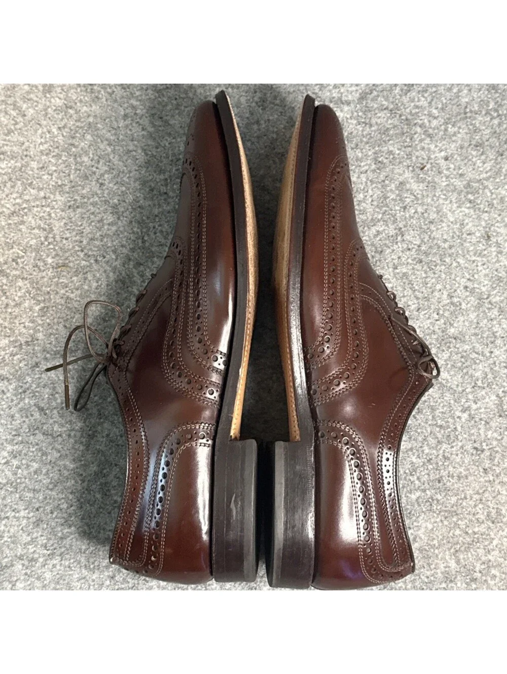 Excellent Condition | Allen Edmonds | Brown Leather Wingtip McKallister Size 12A
